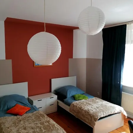 Thomas Szramek Apartment *